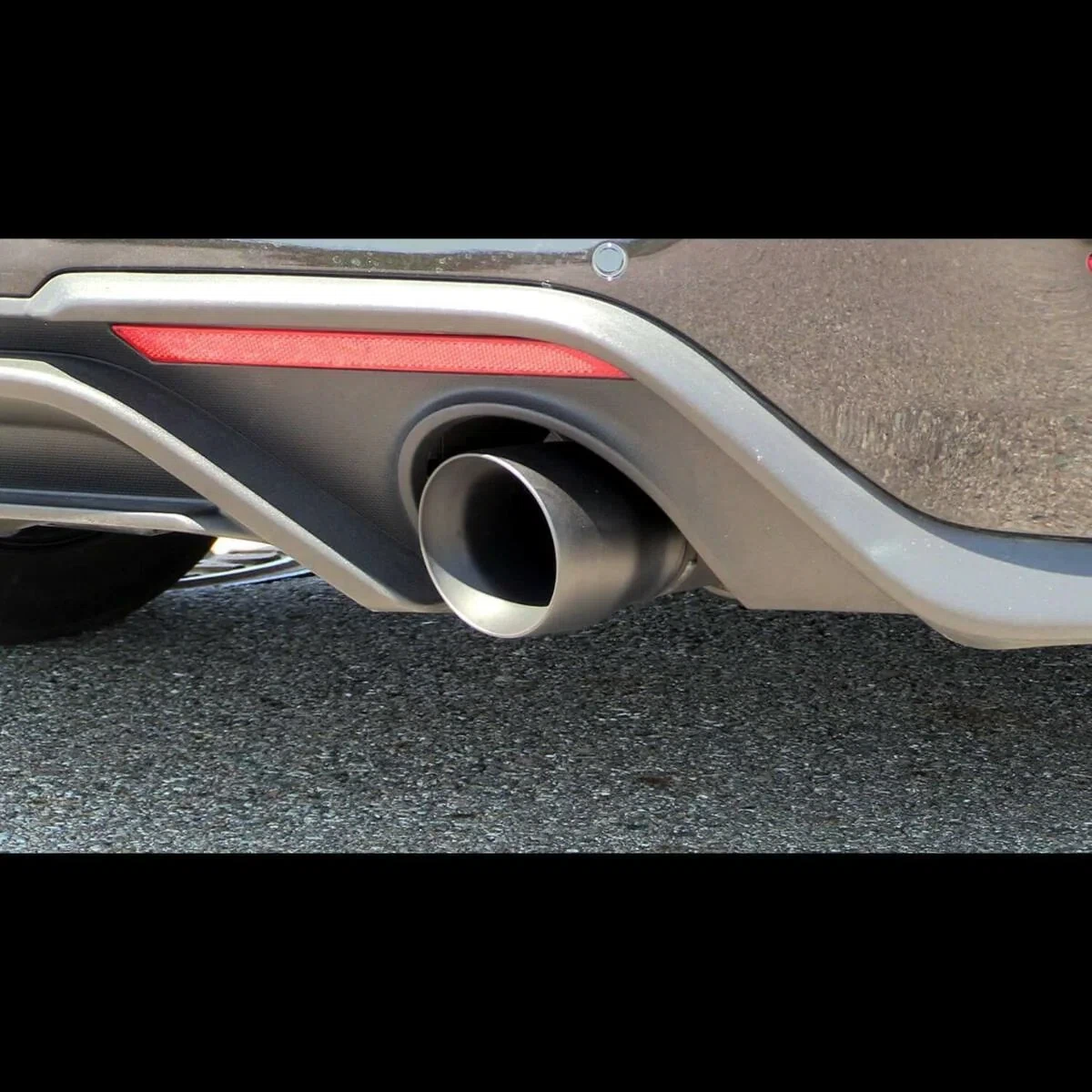 2015-2023 Ram Axle-Back Exhaust Flowmaster Stainless Steel